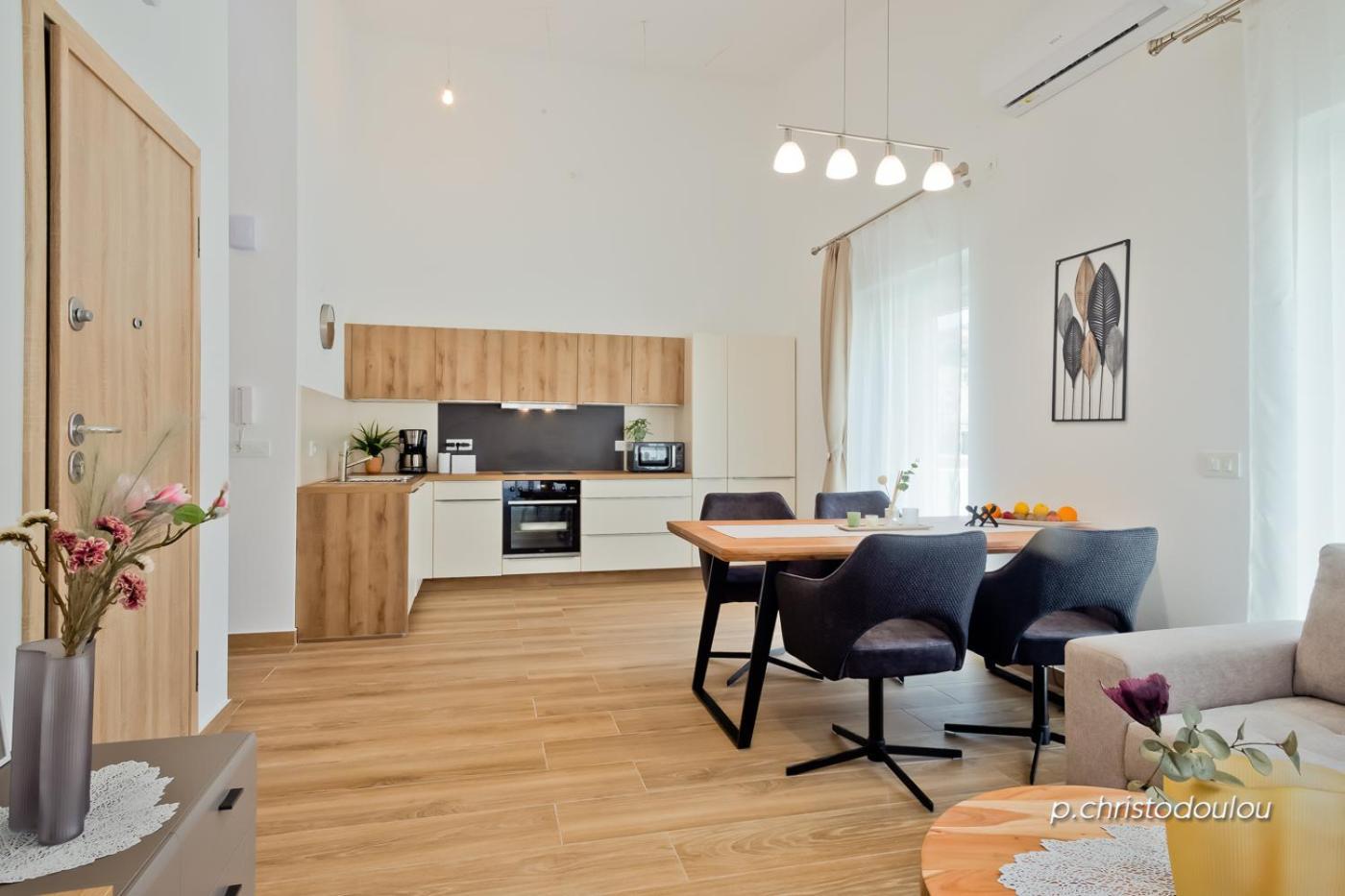 Giannis Apartments เดียฟานี ภายนอก รูปภาพ