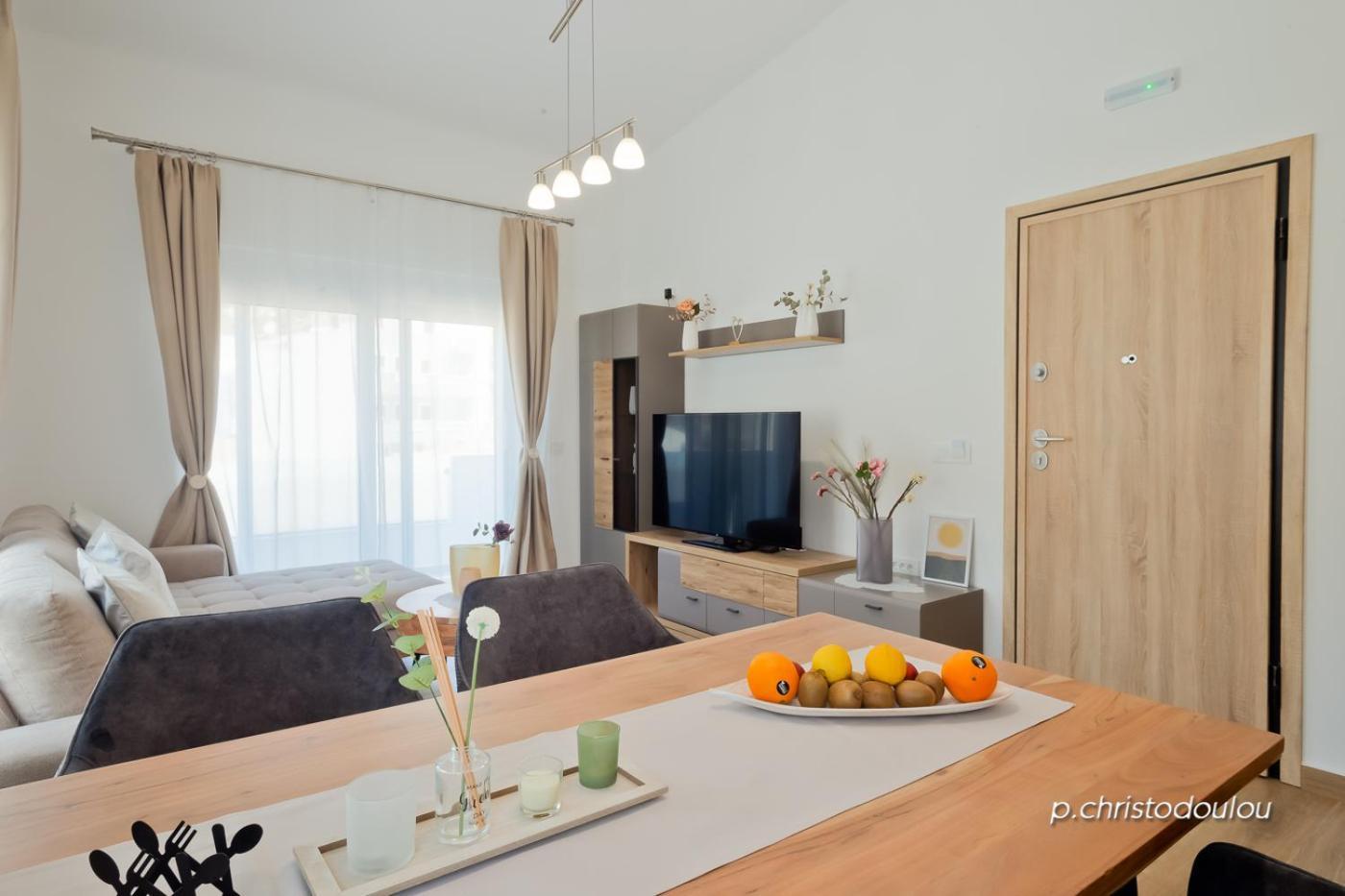 Giannis Apartments เดียฟานี ภายนอก รูปภาพ