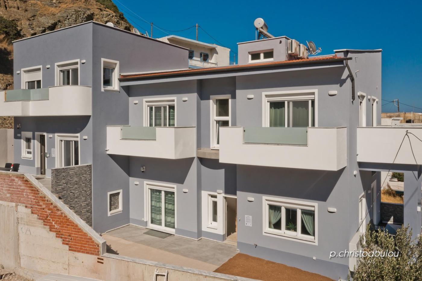 Giannis Apartments เดียฟานี ภายนอก รูปภาพ